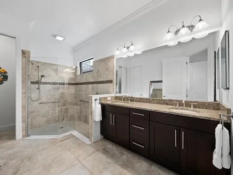 4124 Ilaria Avenue Sarasota FL 34238