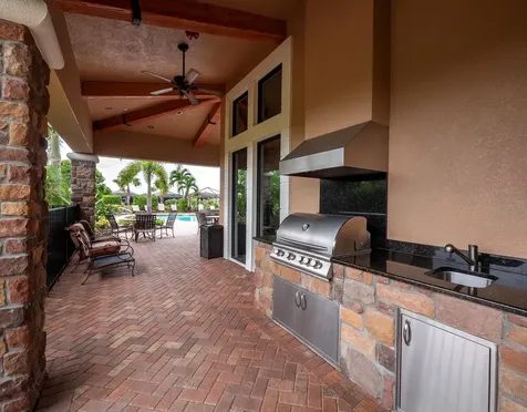 4124 Ilaria Avenue Sarasota FL 34238