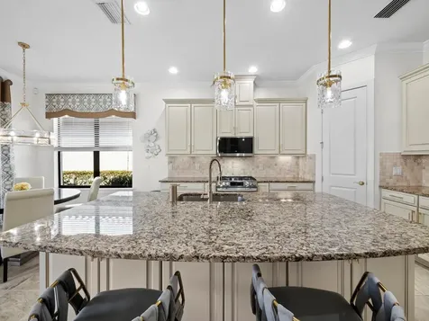 4124 Ilaria Avenue Sarasota FL 34238