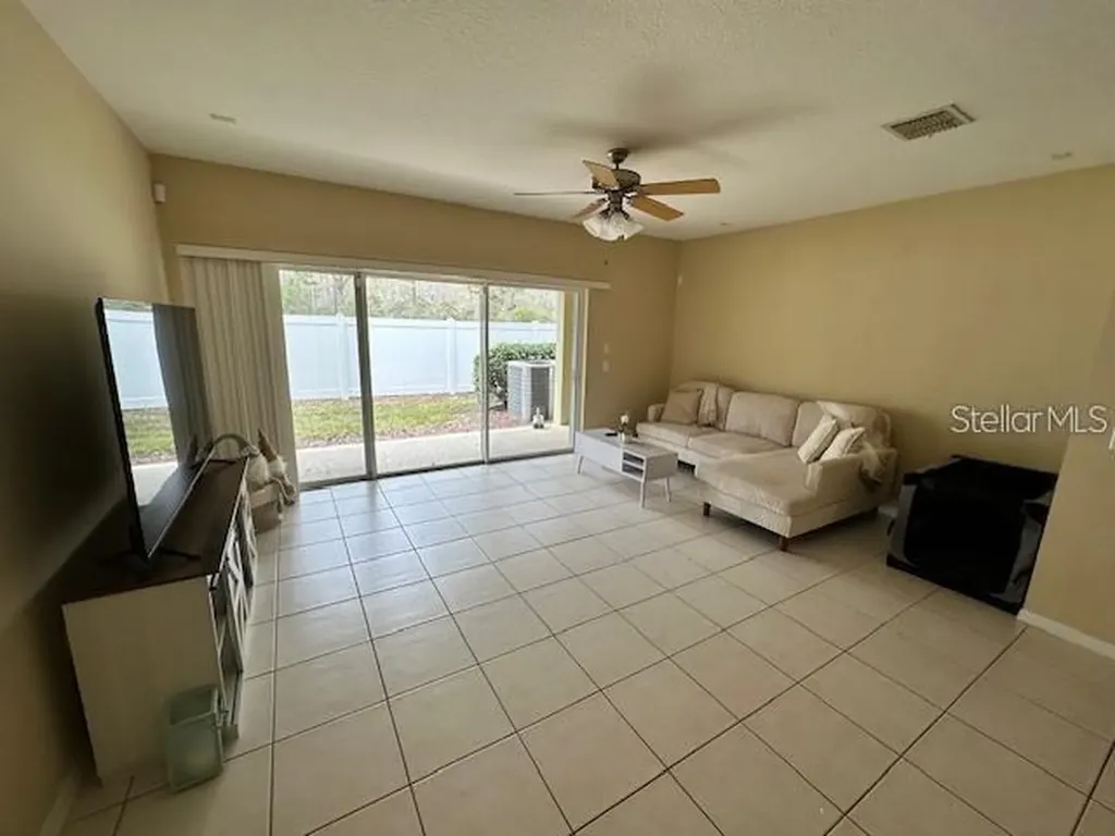 20418 Needletree Drive Tampa FL 33647
