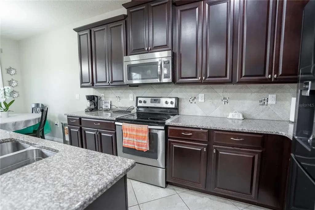 2963 Sera Bella Way Kissimmee FL 34744