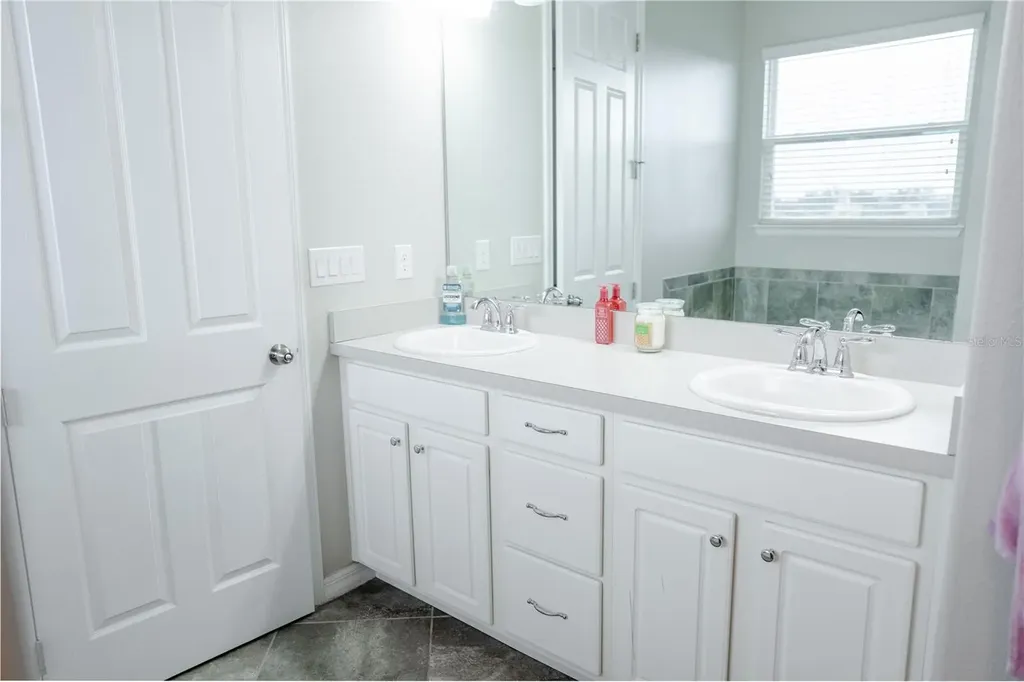 2963 Sera Bella Way Kissimmee FL 34744