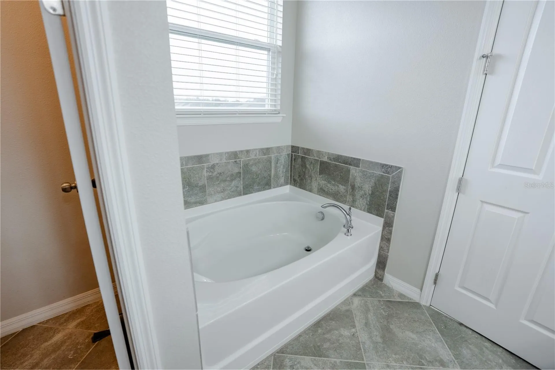 2963 Sera Bella Way Kissimmee FL 34744