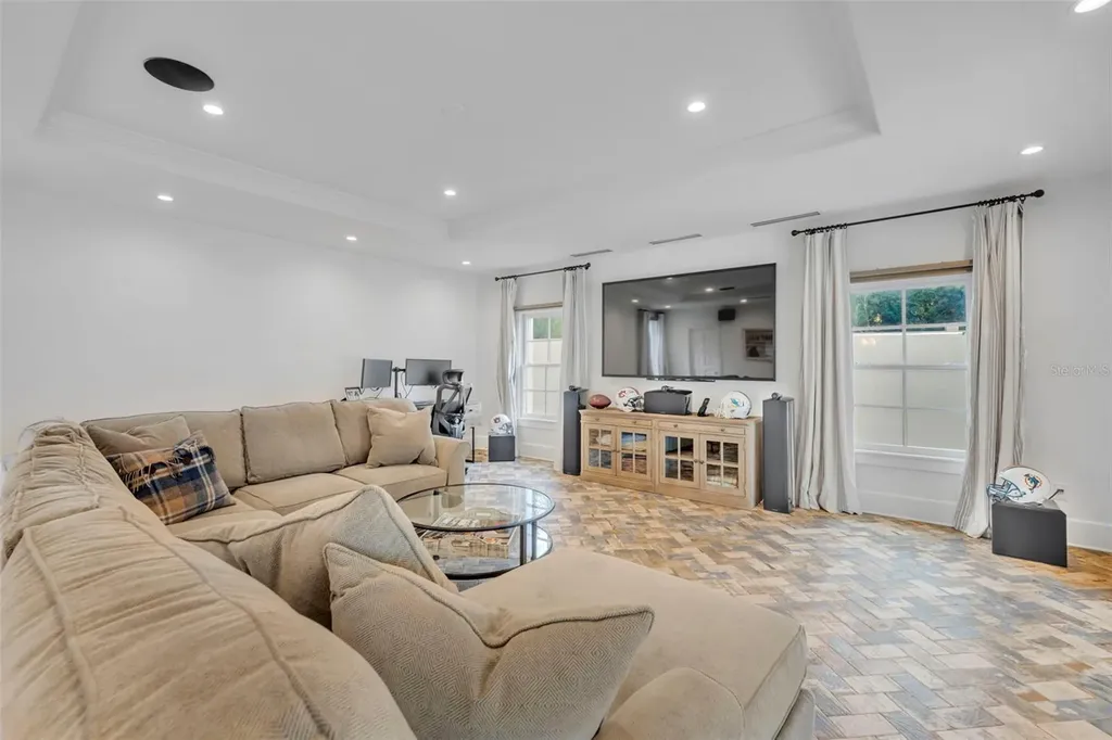 700 Pinetree Road Winter Park FL 32789