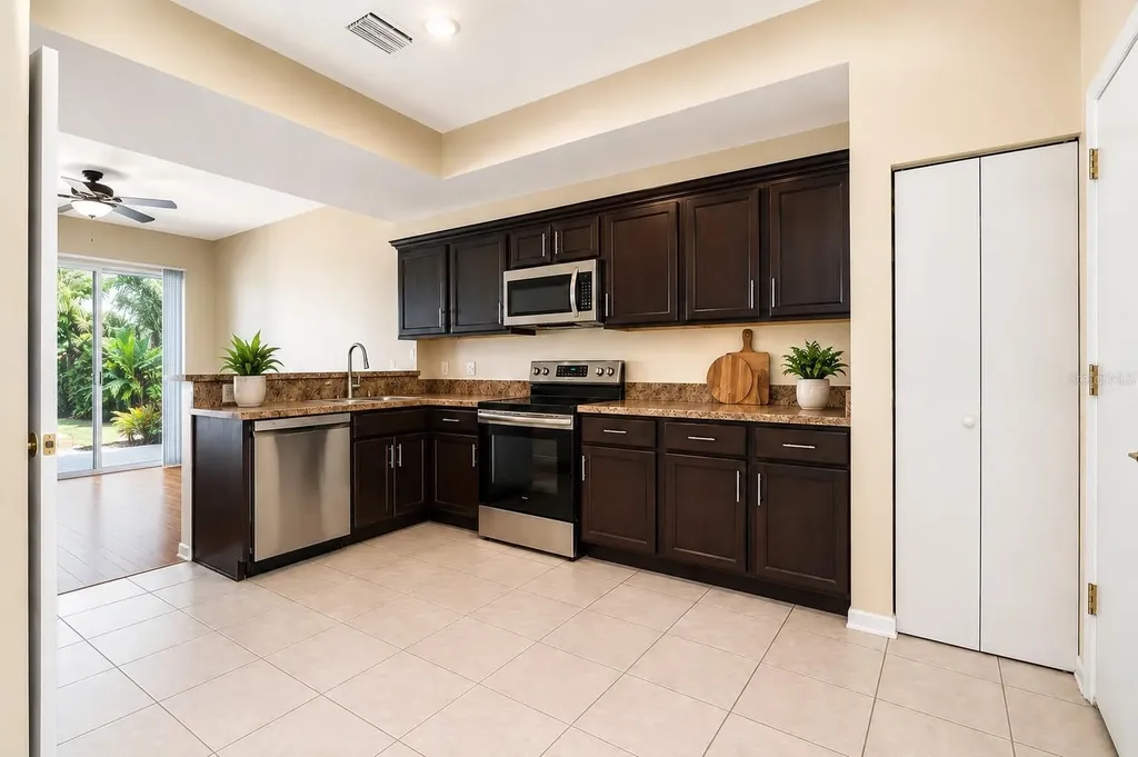 9857 66th Street N Pinellas Park FL 33782