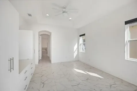 6927 Indus Valley Circle Parrish FL 34219
