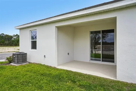 700 Farfields Street Deland FL 32724