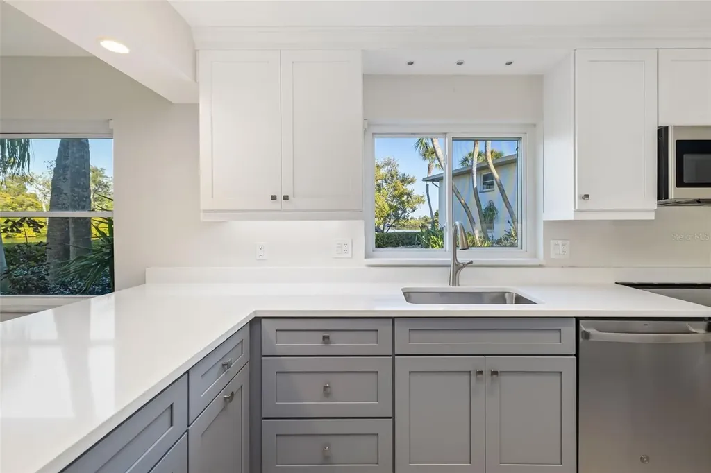 6750 Gulf Of Mexico Drive Longboat Key FL 34228