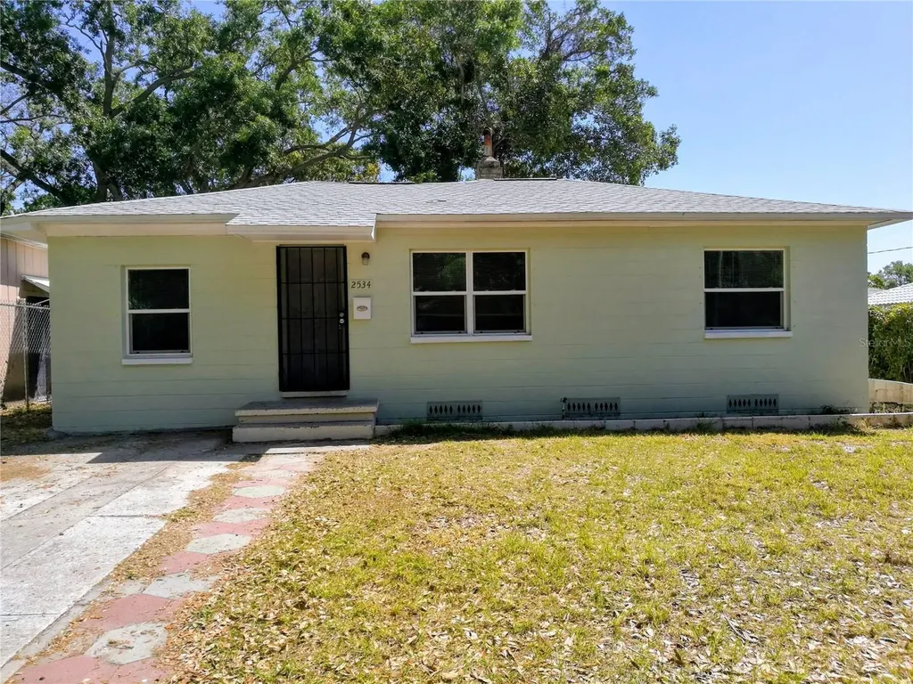 2534 19th Street S St Petersburg FL 33712