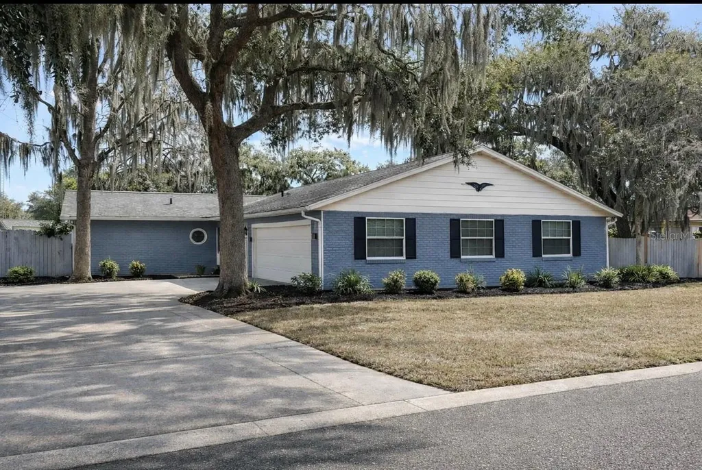 201 Frosti Way Eustis FL 32726