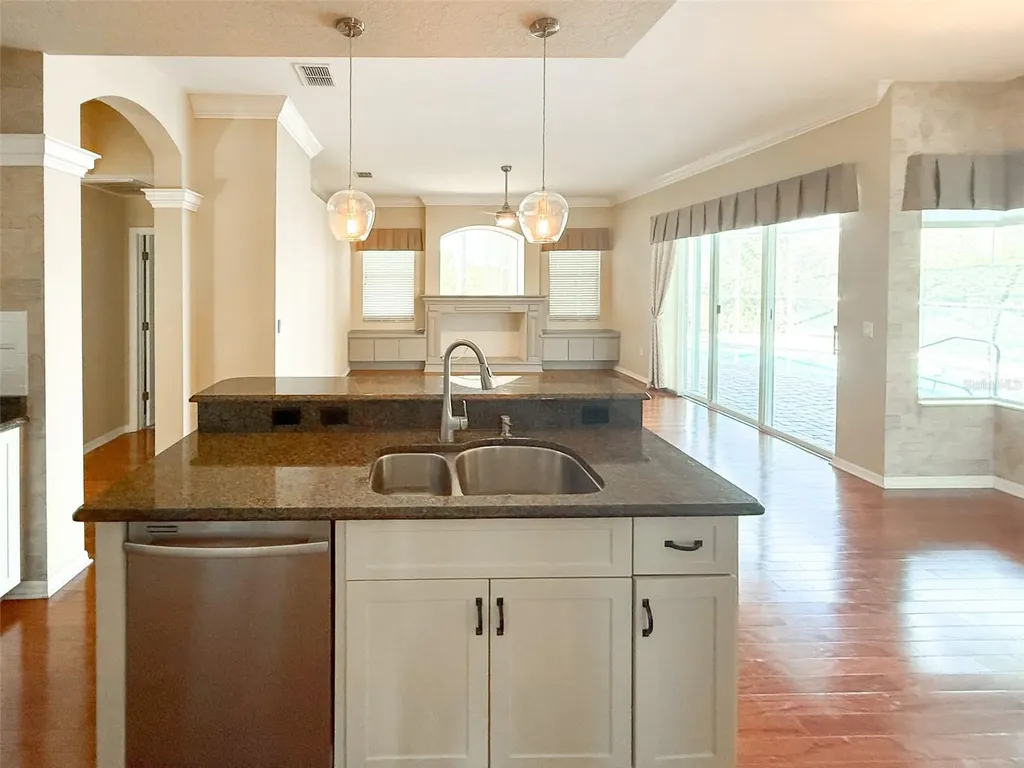 8506 Coral Creek Loop Hudson FL 34667