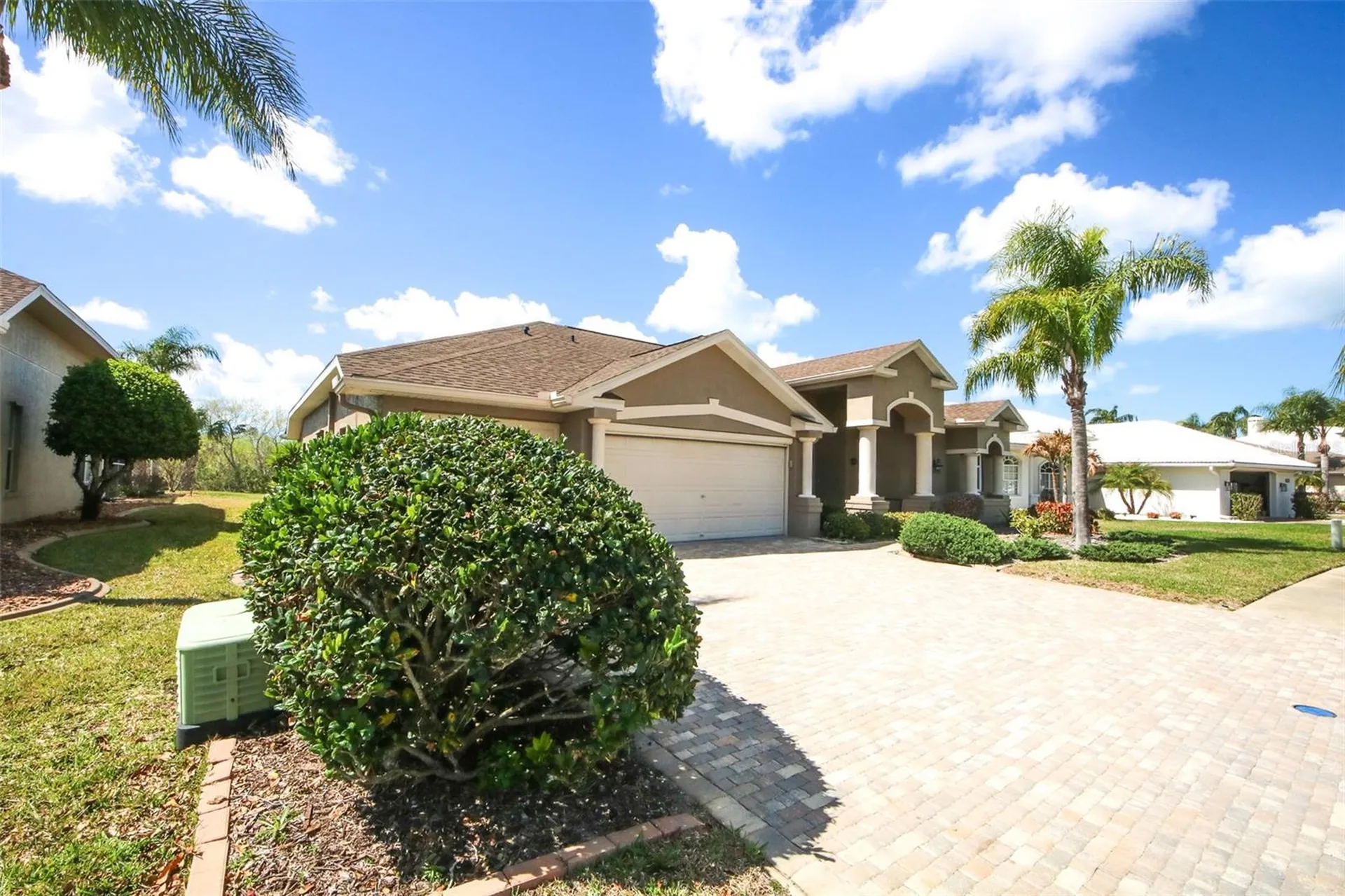 8506 Coral Creek Loop Hudson FL 34667