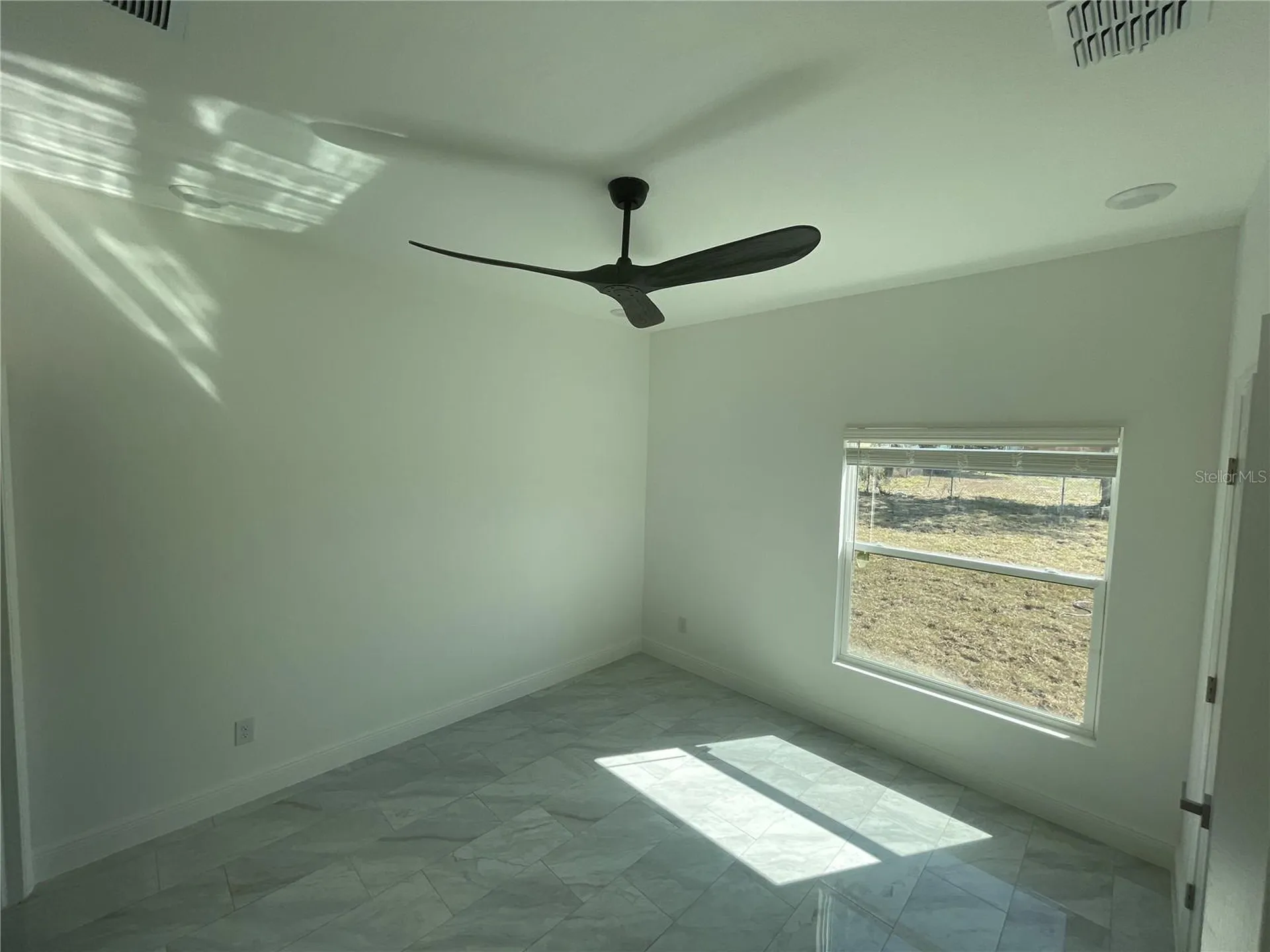 900 E Gottsche Avenue Eustis FL 32726