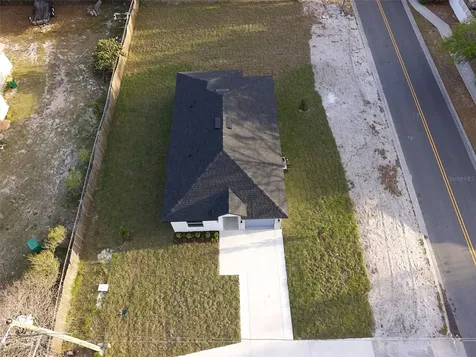 900 E Gottsche Avenue Eustis FL 32726