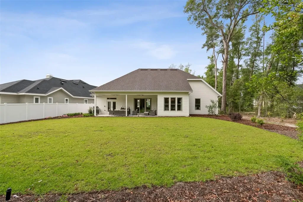14098 SW 7th Place Newberry FL 32669