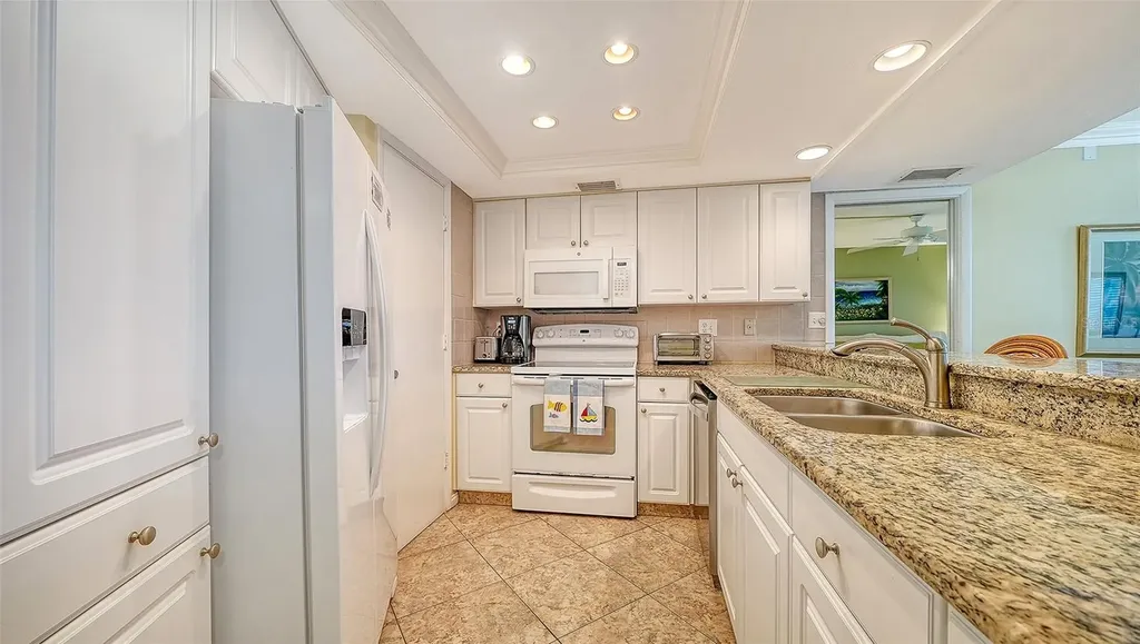 5920 Midnight Pass Road Sarasota FL 34242