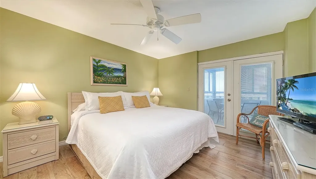 5920 Midnight Pass Road Sarasota FL 34242