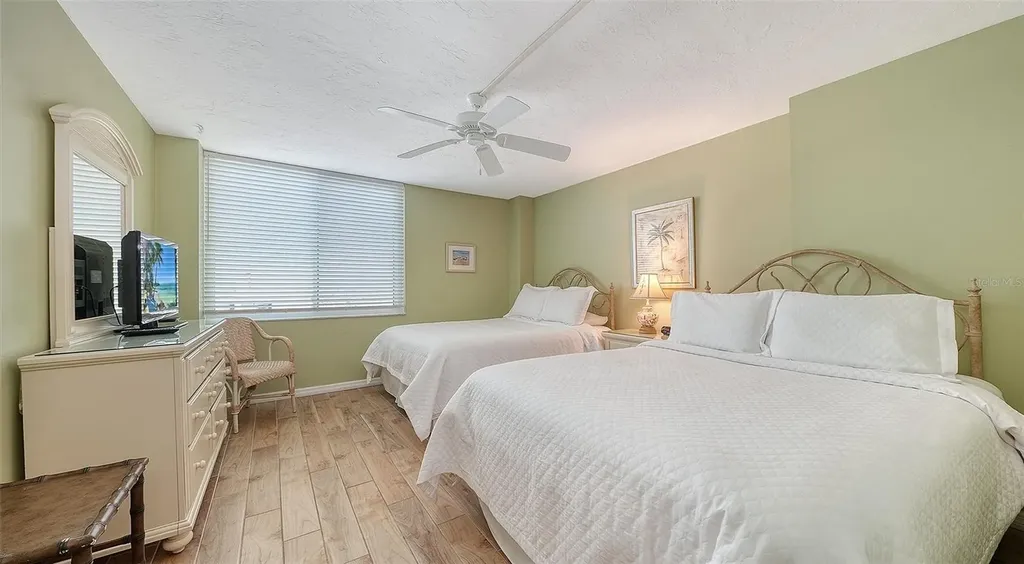 5920 Midnight Pass Road Sarasota FL 34242