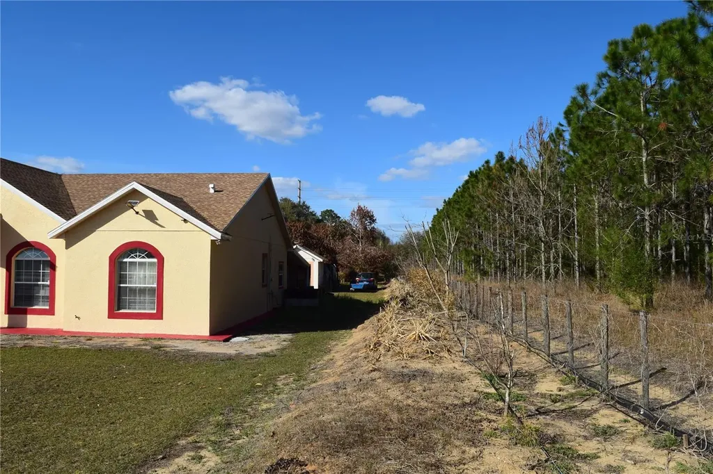 7901 N Cherry Lake Groves Road Groveland FL 34736