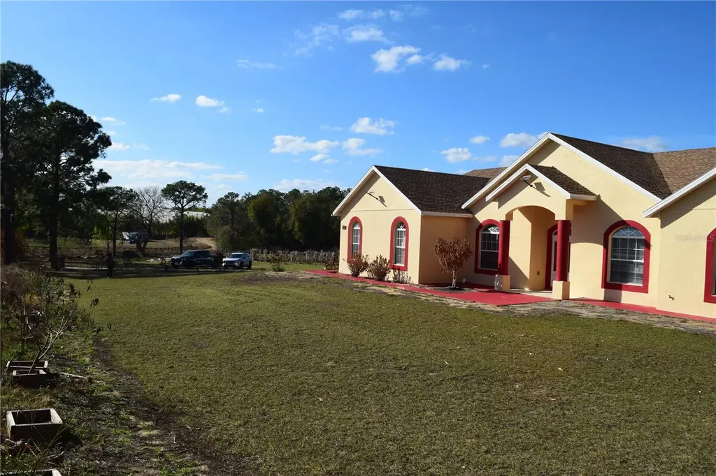 7901 N Cherry Lake Groves Road Groveland FL 34736