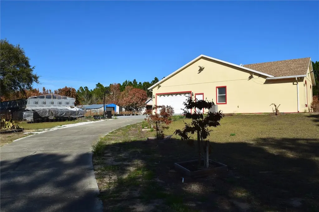 7901 N Cherry Lake Groves Road Groveland FL 34736