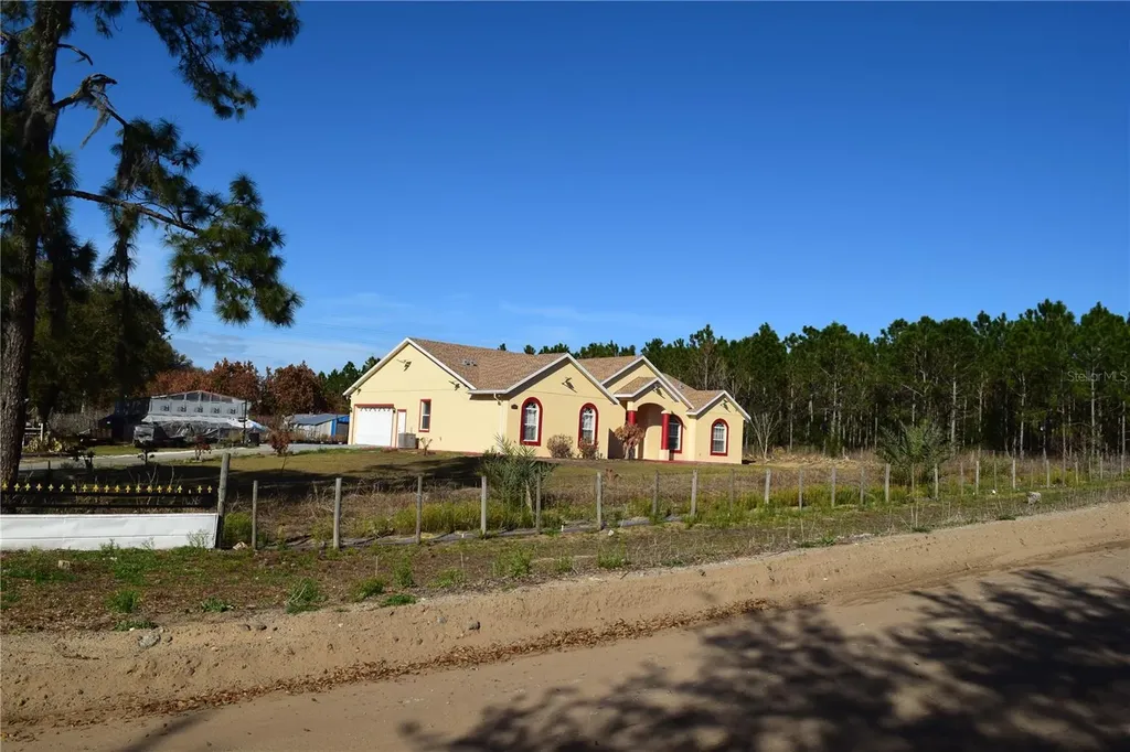 7901 N Cherry Lake Groves Road Groveland FL 34736