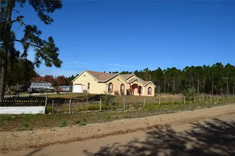 7901 N Cherry Lake Groves Road Groveland FL 34736