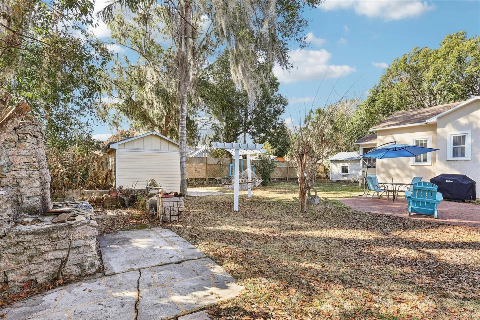 832 E 9th Avenue Mount Dora FL 32757