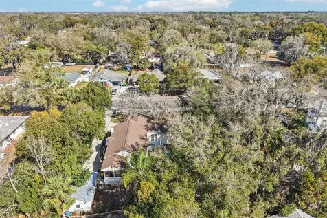 832 E 9th Avenue Mount Dora FL 32757