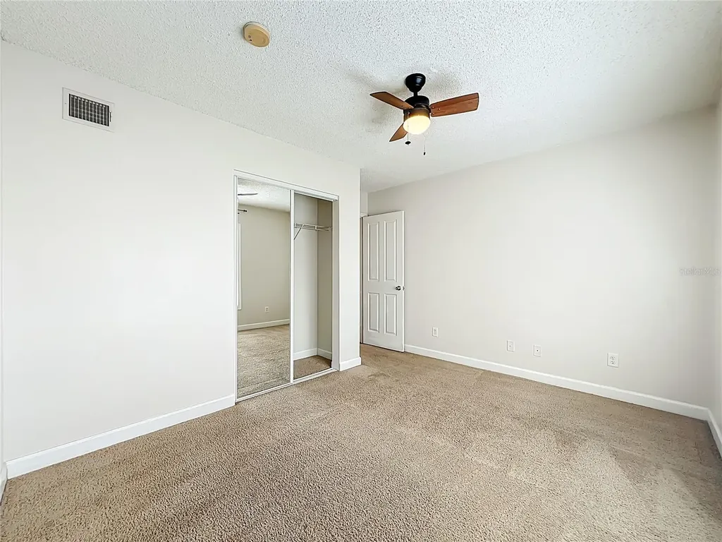 4864 Conway Road Orlando FL 32812