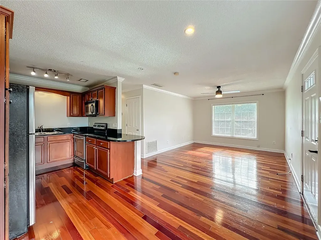 4864 Conway Road Orlando FL 32812