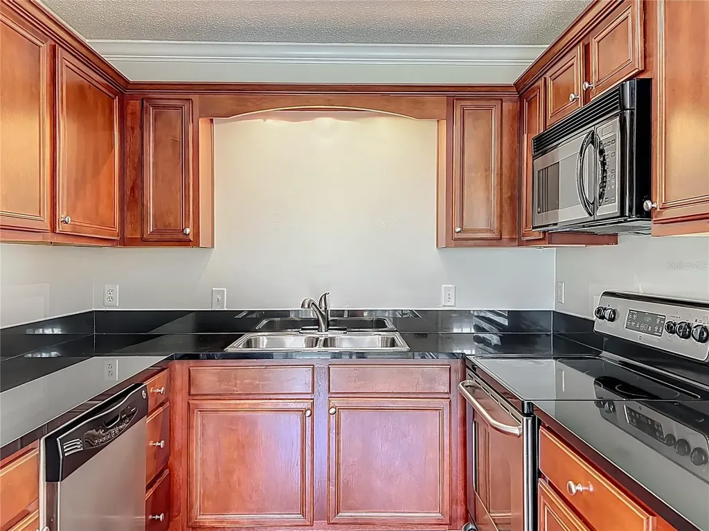 4864 Conway Road Orlando FL 32812