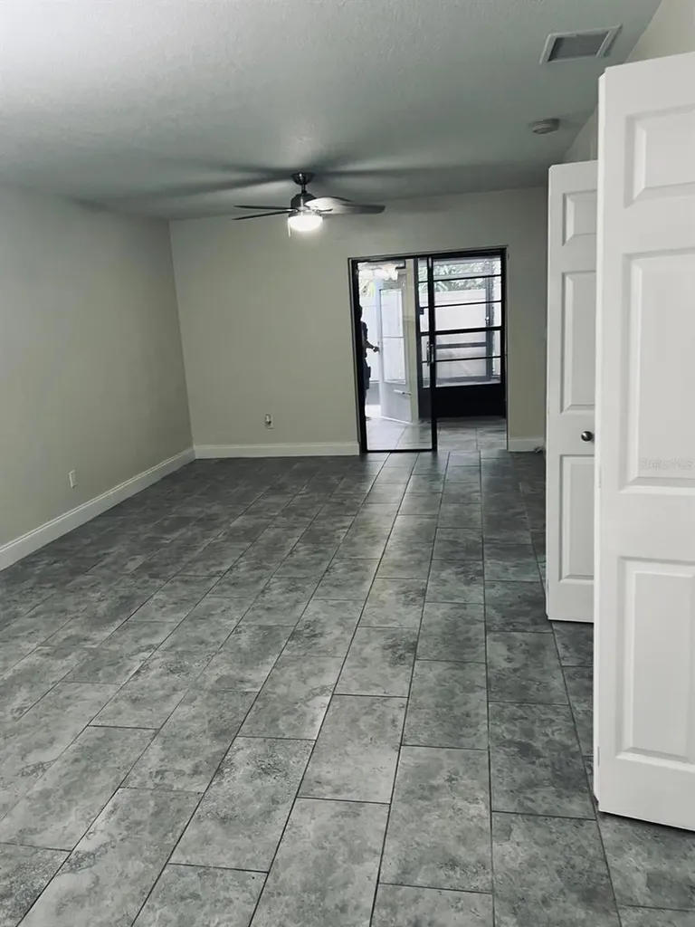 131 Crown Point Circle Longwood FL 32779