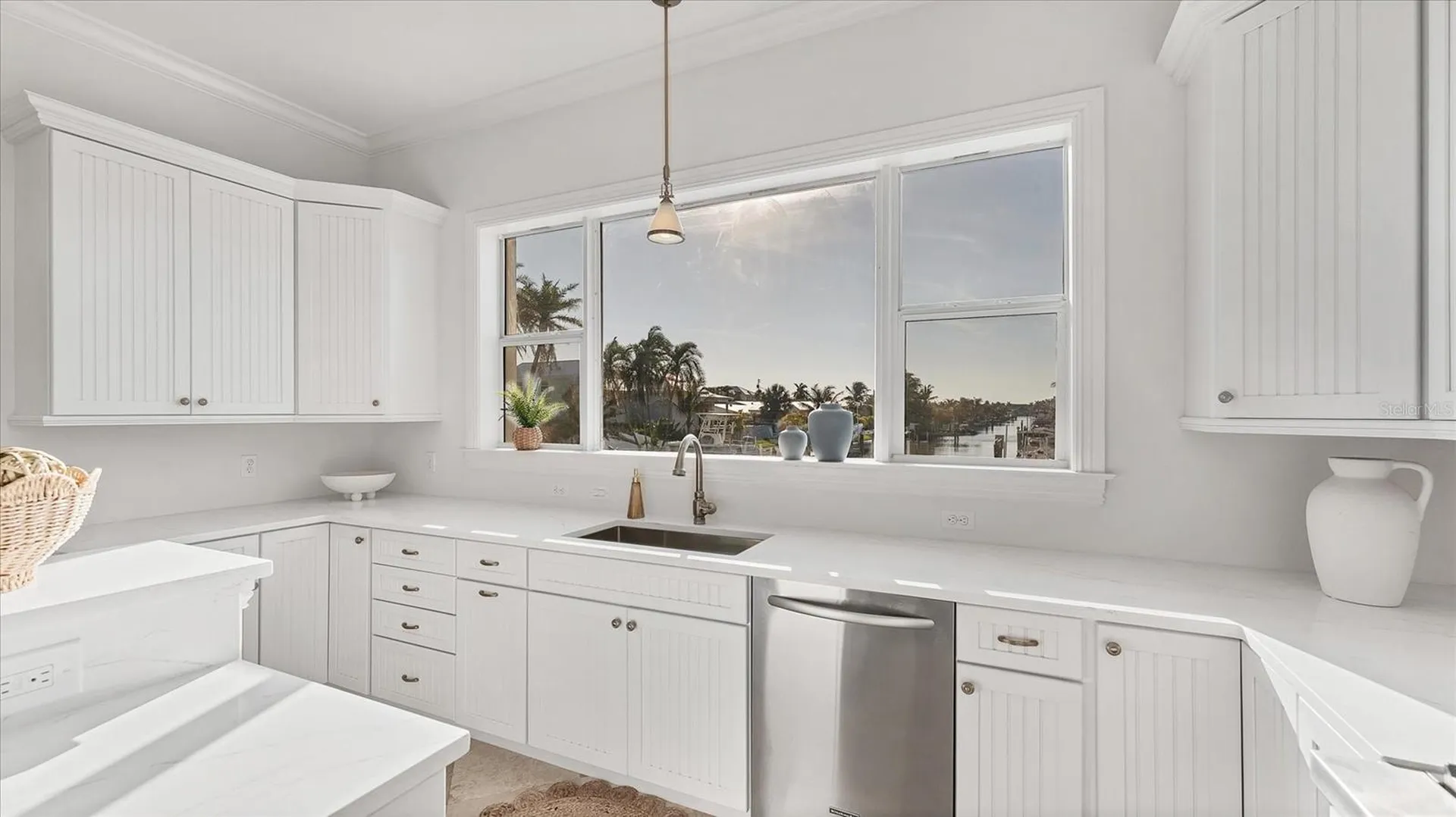 634 Key Royale Drive Holmes Beach FL 34217
