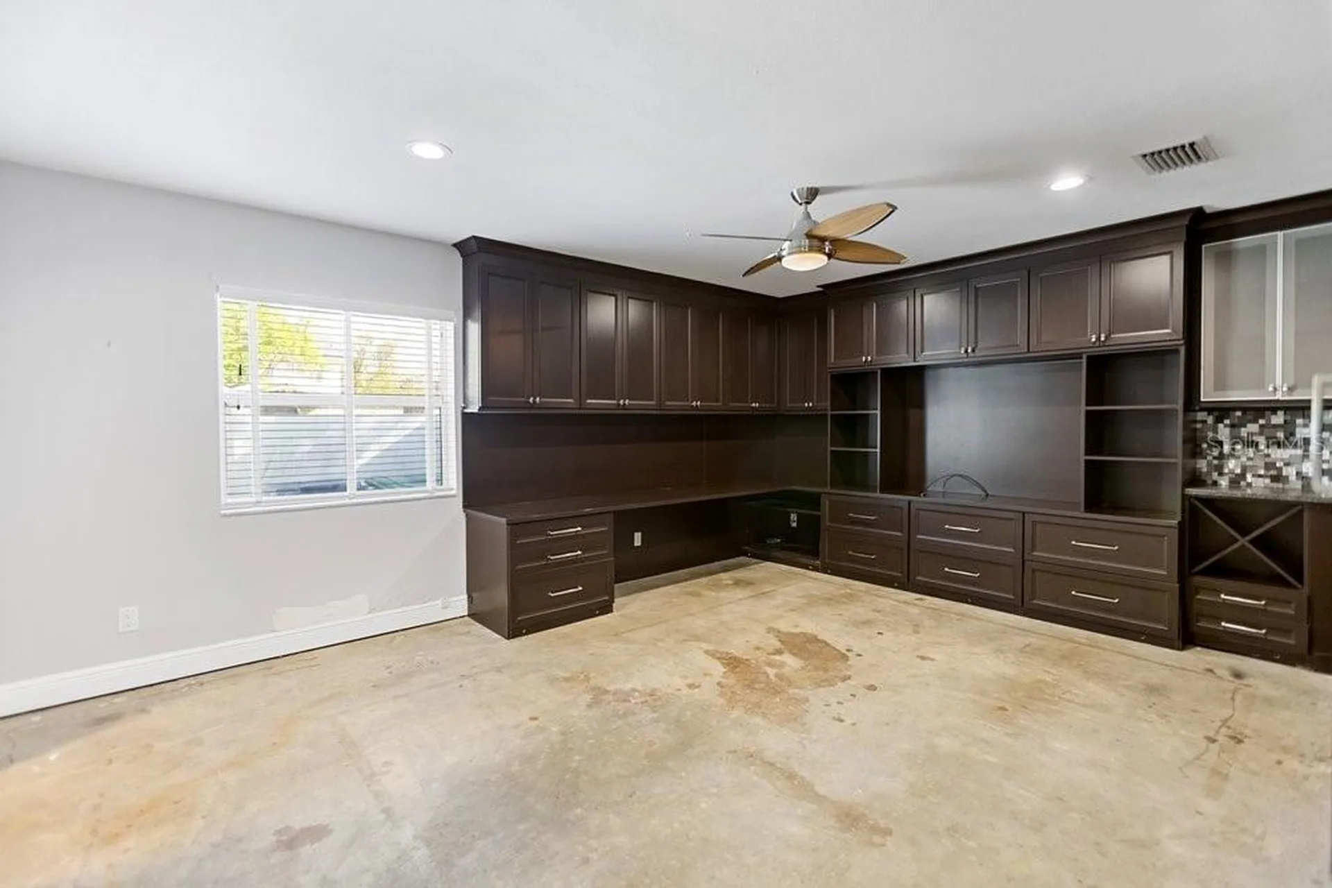 201 S Sherrill Street Tampa FL 33609
