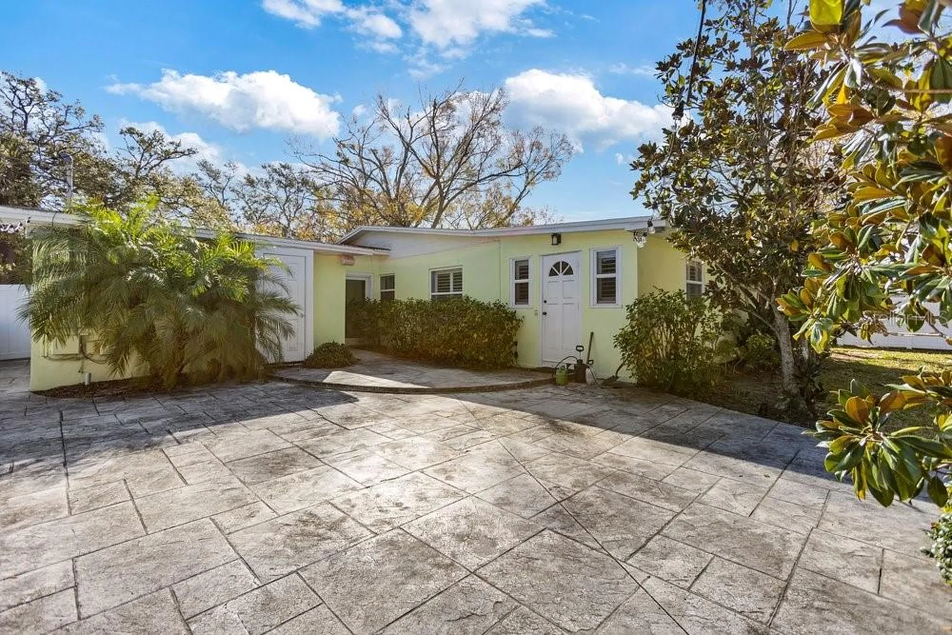 201 S Sherrill Street Tampa FL 33609