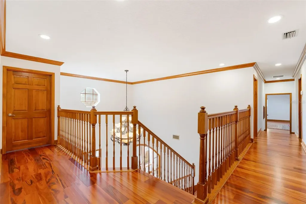 8133 Oakland Place Orlando FL 32819