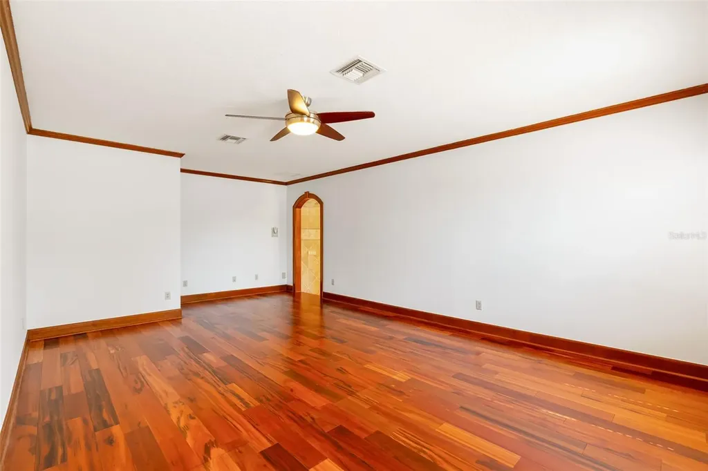 8133 Oakland Place Orlando FL 32819