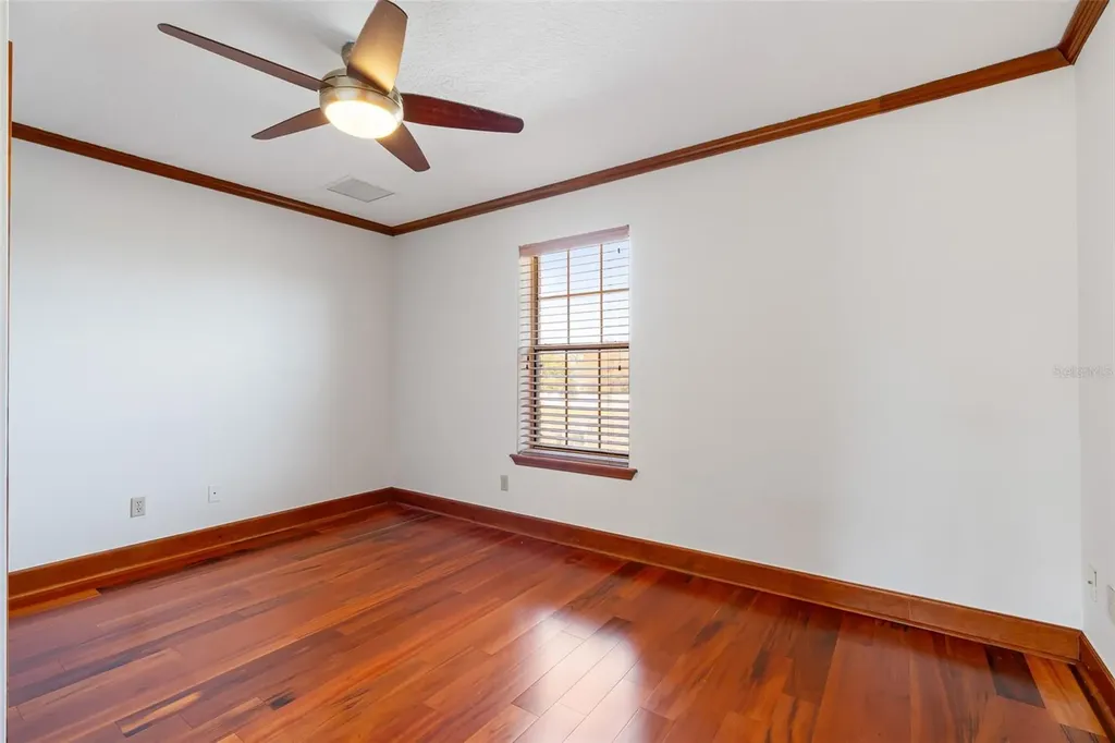 8133 Oakland Place Orlando FL 32819