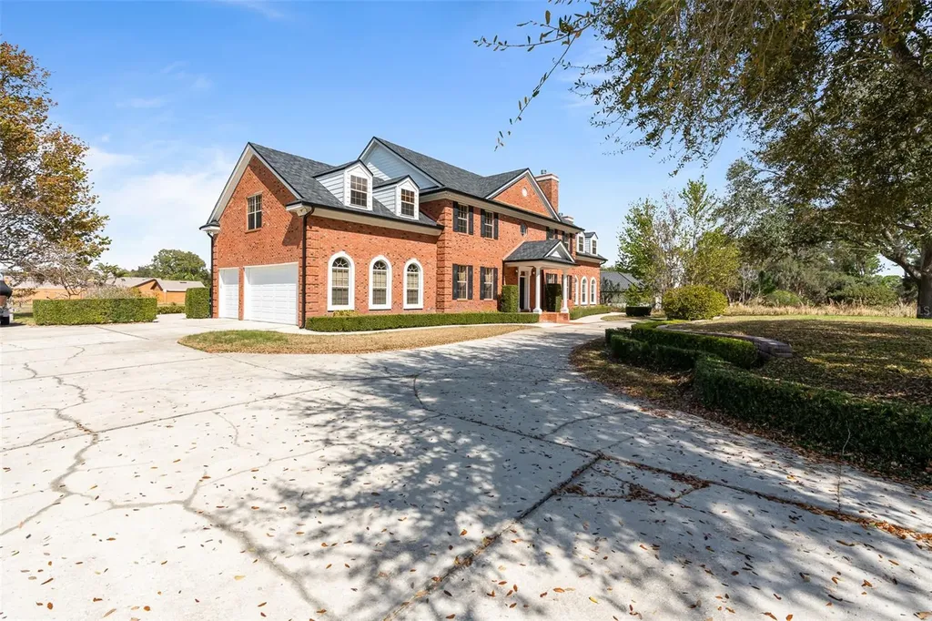 8133 Oakland Place Orlando FL 32819