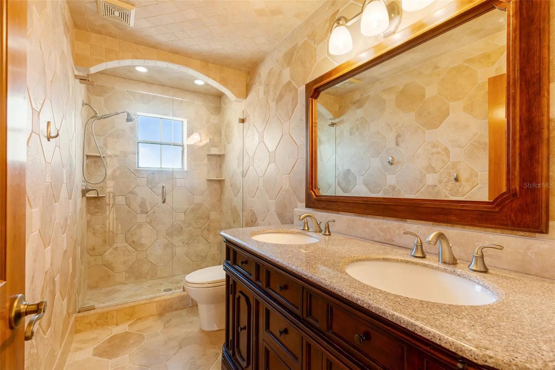 8133 Oakland Place Orlando FL 32819