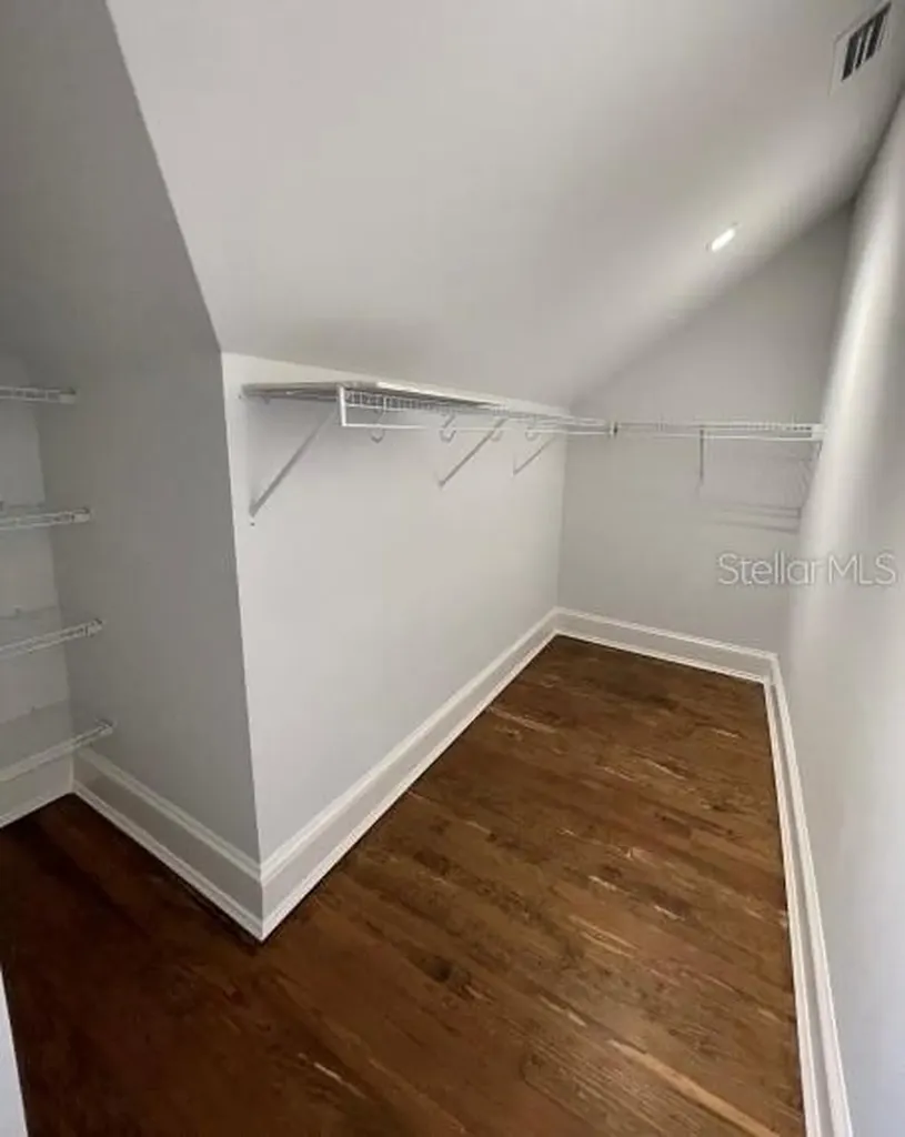 446 Ruth Lane Orlando FL 32801