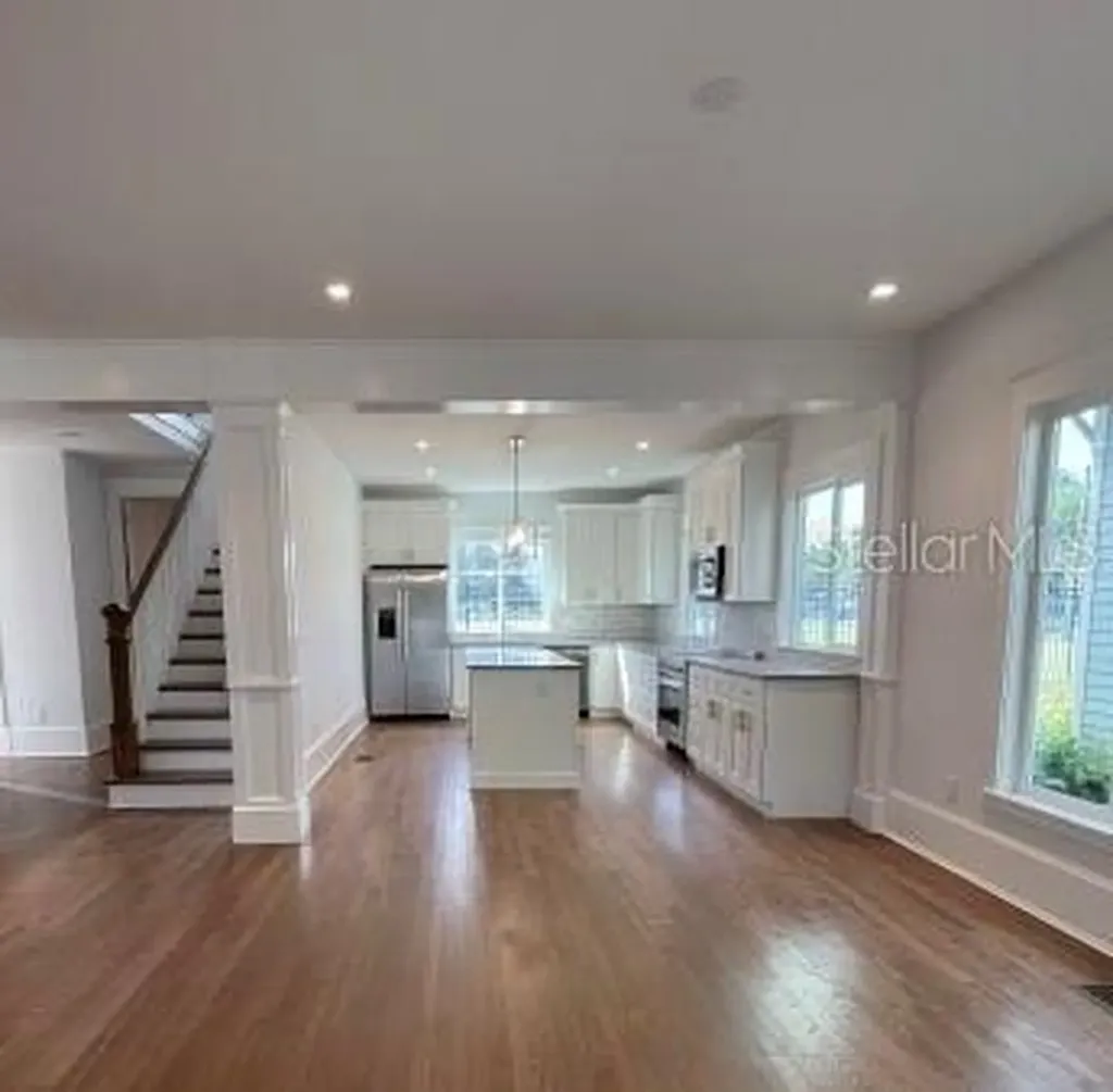 446 Ruth Lane Orlando FL 32801