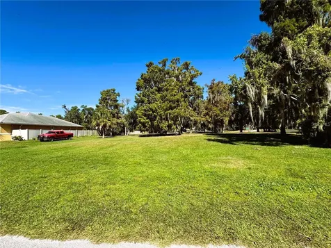 Lake Pierce Drive Lake Wales FL 33898