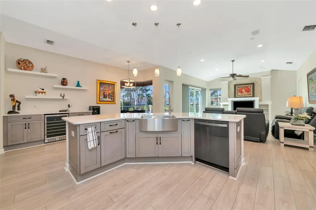 4990 Gardiners Bay Circle Sarasota FL 34238