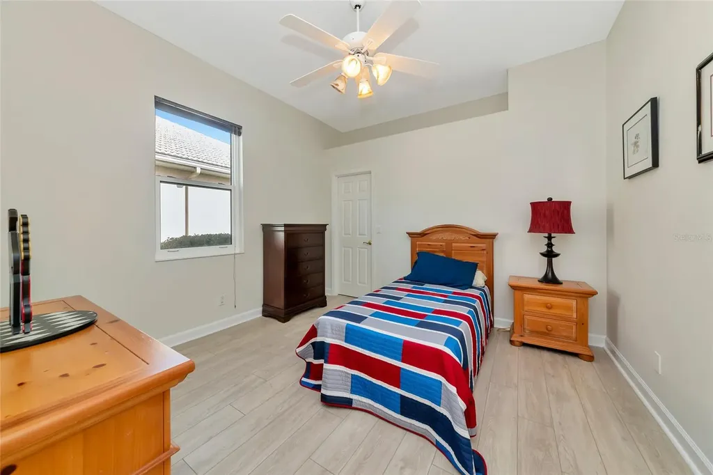 4990 Gardiners Bay Circle Sarasota FL 34238