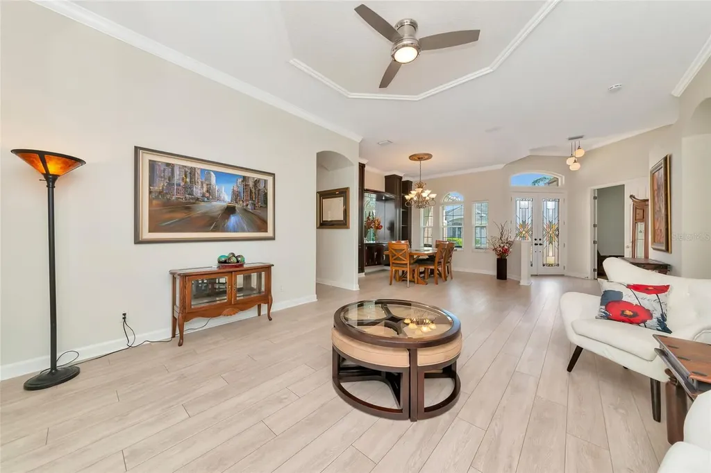 4990 Gardiners Bay Circle Sarasota FL 34238