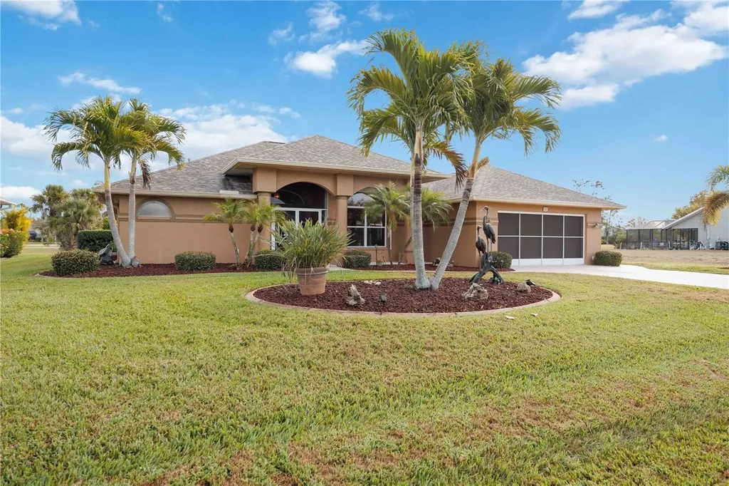 55 Clubhouse Road Rotonda West FL 33947