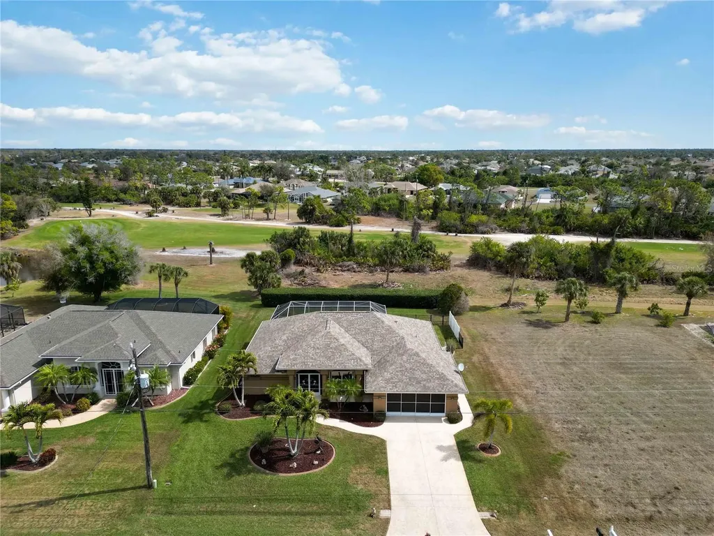 55 Clubhouse Road Rotonda West FL 33947