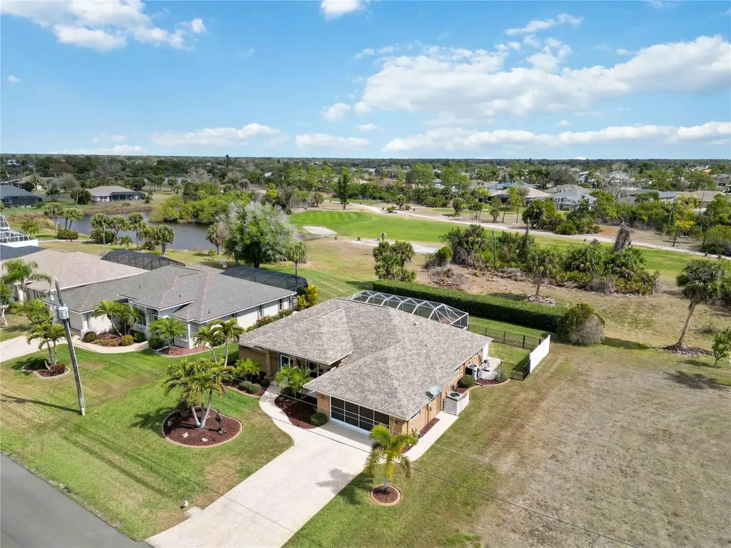 55 Clubhouse Road Rotonda West FL 33947